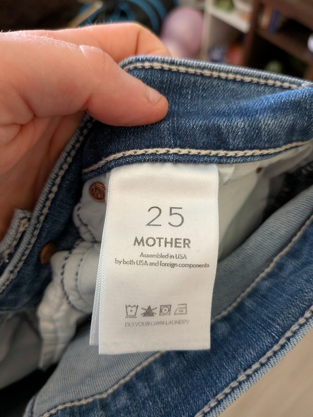 MOTHER Mid Rise Dazzler Ankle Fray Wash-We The Animals - Picture 8 of 9